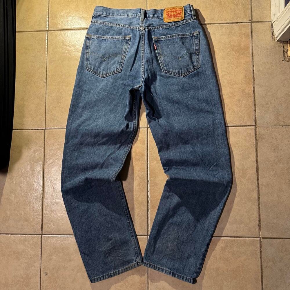Vintage y2k levis 550 blue denim jeans size 32 in Mens